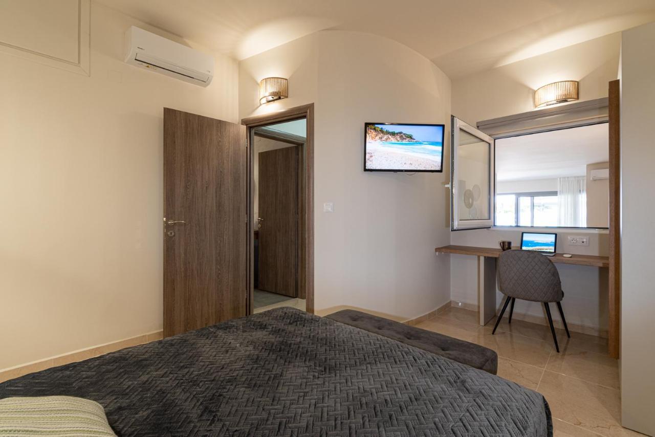 Buganvilla-Sea Front Villas Αγία Πελαγία  Εξωτερικό φωτογραφία