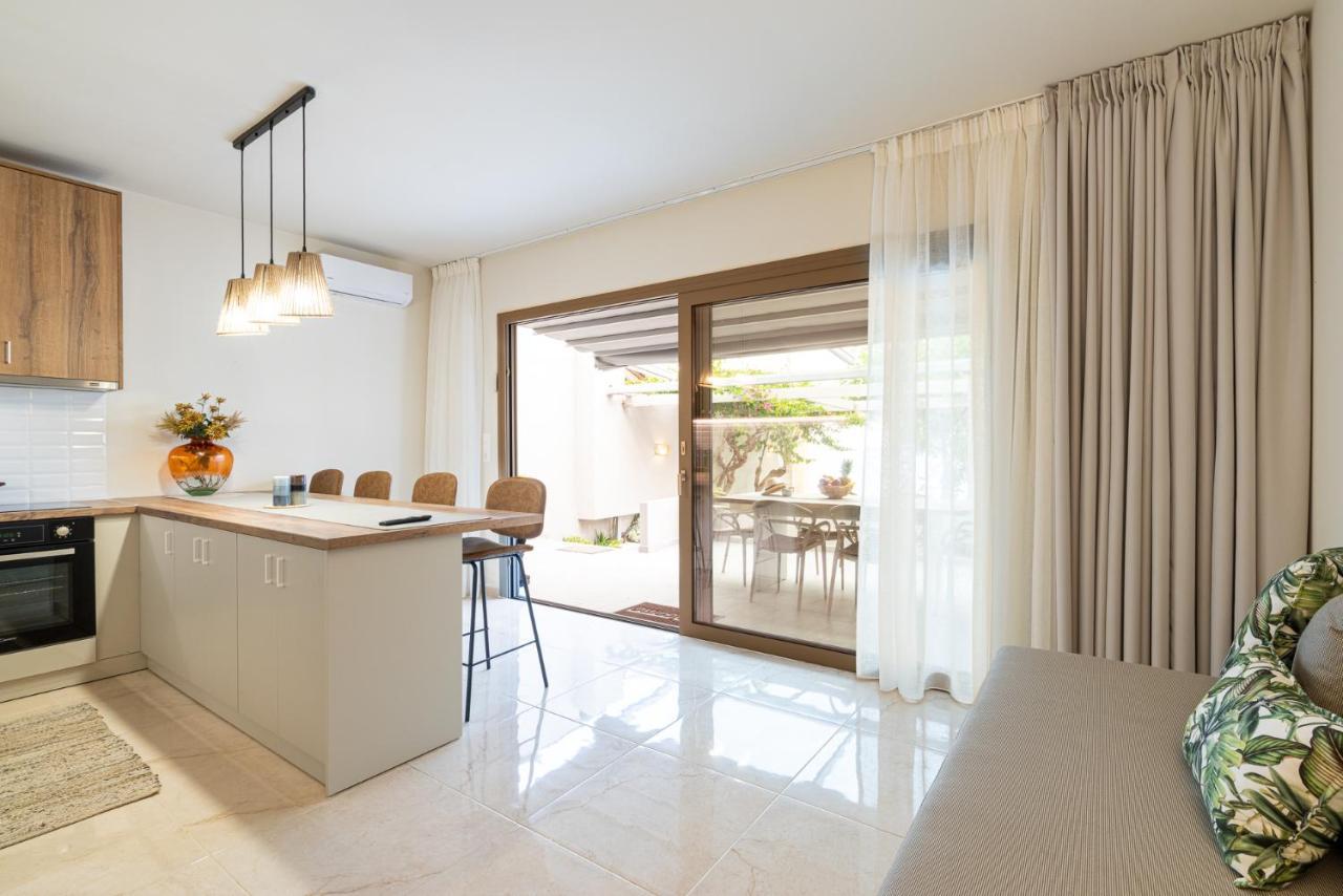 Buganvilla-Sea Front Villas Αγία Πελαγία  Εξωτερικό φωτογραφία