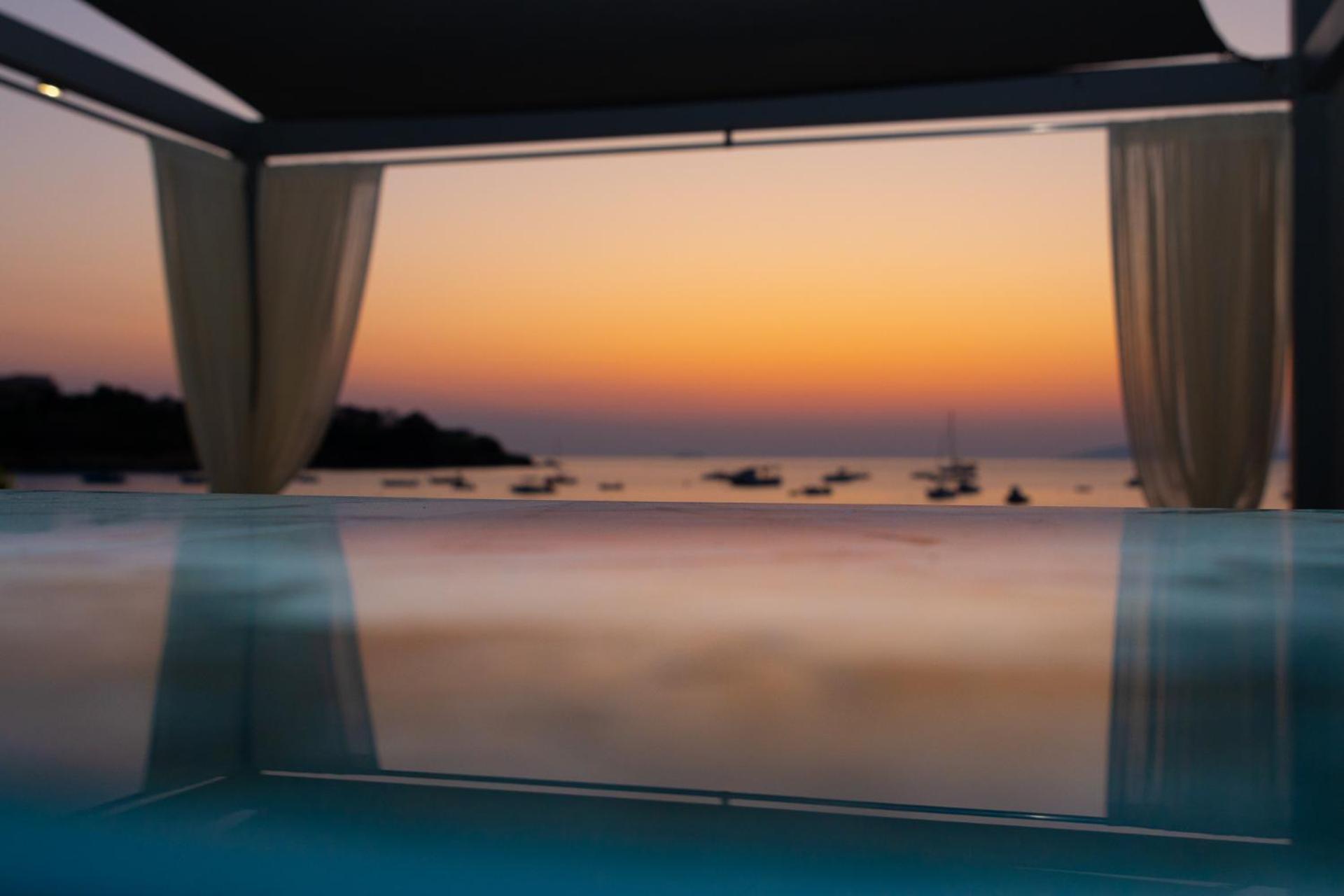 Buganvilla-Sea Front Villas Αγία Πελαγία  Εξωτερικό φωτογραφία